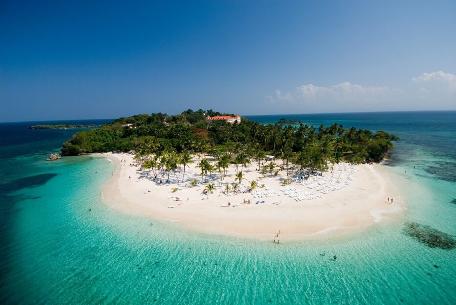 Cayo Levantado, Samana